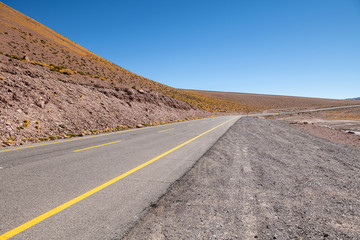 Estrada Deserto do Atacama, Chile.