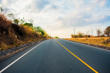 highway that crosses mountains and landscapes