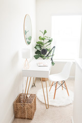 clean minimalist desk