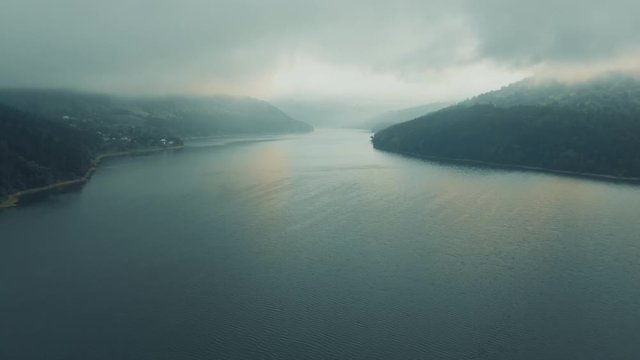 Izvorul Muntelui Reservoir - Flying over lake, between montains - Dolly in (2)