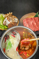 中華火鍋　Chinese hot pot
