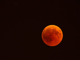 Obraz na płótnie Canvas Blood moon picture during the 100% eclipse on July 27 2018