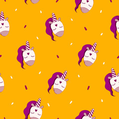 Naklejka premium Pattern with unicorns head on a yellow background. Cute cartoon hand-drawn unicorns in purple white colors. Cute funny baby unicorn pattern. Vector stock seamless pattern