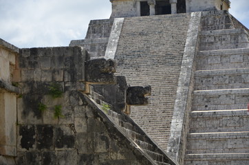 Piramidy schotkowe Majów na Jukatanie - Chichen Itza, Meksyk - obrazy, fototapety, plakaty