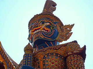 Posąg, strażnik w świątyni Wat Pho w Bangkoku. © Tomasz Aurora