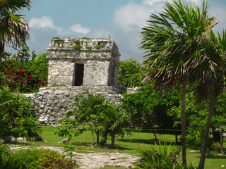Ruiny miasta Majów - Tulum w Meksyku © Tomasz Aurora