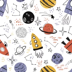 Gordijnen Vector handgetekende naadloze herhalende eenvoudige platte kleurenpatroon met verschillende raketten, planeten en doodles op een witte achtergrond. Naadloze patroon met raketten. Ruimte. Ruimteschip. © ZHUKO