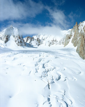 47 230 件の最適な 雪山 画像 ストック写真 ベクター Adobe Stock
