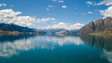 Fototapeta na wymiar Reflection of lake Hawea in South island, New Zealand