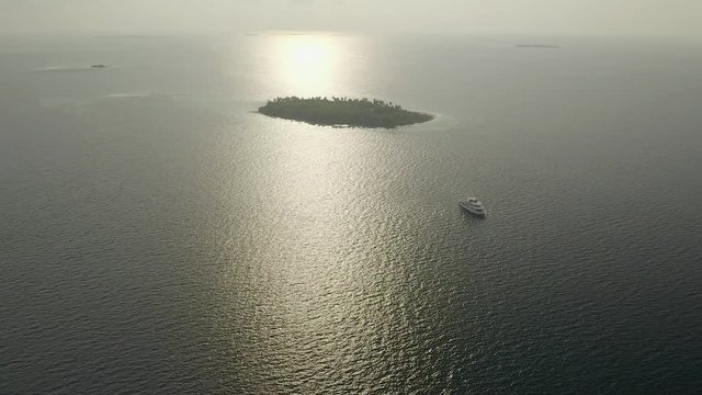 Desert islands Maldives