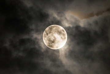 Obraz na płótnie Canvas full moon in the night sky