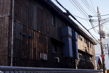 Fototapeta na wymiar 兵庫県伊丹市・酒蔵のある街並み