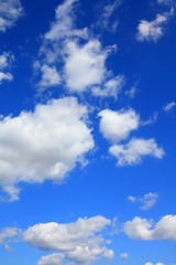 Naklejka na ściany i meble Blue sky white clouds