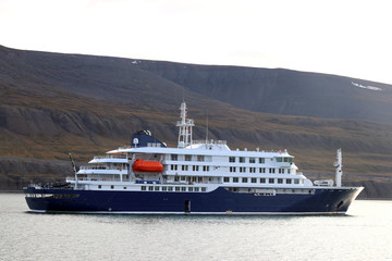 archipel du Svalbard en Norvège (Spitzberg) © Lotharingia