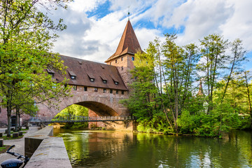 Historischer Kettensteg mit Schlayerturm, Stadtmauer, Nürnberg - Altstadt