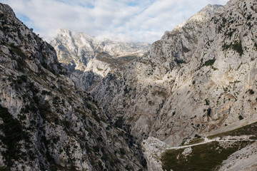 Fototapeta na wymiar view of the hiking trail among the rocks. Ruta del Cares - Asturias