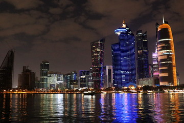 Obraz premium Doha capitale du Qatar, by night