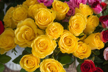 Obraz na płótnie Canvas Bouquet of colorful roses