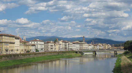 Fototapeta premium Waterfront houses in Florence