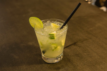 caipirinha de limão