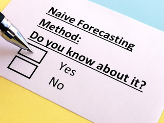 One person is answering quetion about naive forecasting method.