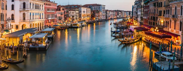 Fotobehang Tale of a night in Venice © Nicola Simeoni