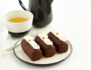 A piece of delicious caramel cake.
