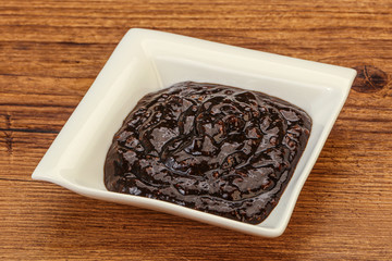 Black Pepper sauce in the bowl