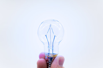 アイデアのひらめき　電球
