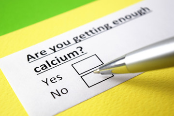 Obraz premium Are you getting enough Calcium? Yes or no?