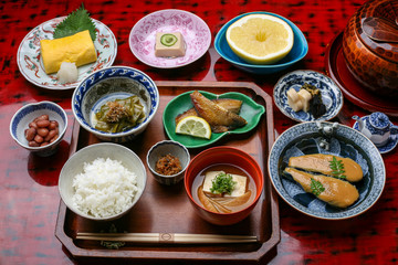 料亭の和定食