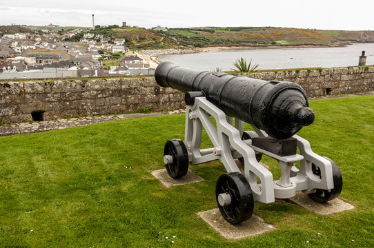Old cannon overlooking St Marys