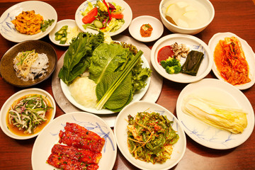 韓国焼肉の付け合わせ