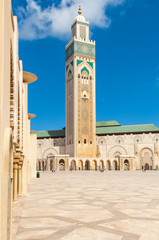 Fototapeta premium CASABLANCA/MOROCCO APRIL 4TH 2006 - Hassan II Mosque