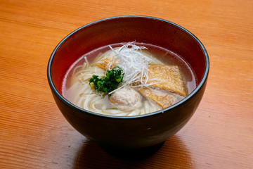 秋田の稲庭うどん
