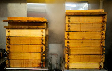 点心、中華まんの蒸し器