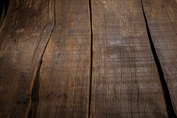 tavole di legno antico  su sfondo nero
