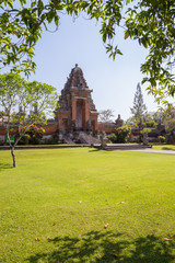 Fototapeta na wymiar Detail of a Bali temple