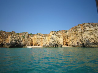 Fototapeta na wymiar Paisajes de la zona de Algarve en Portugal