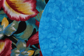Obraz premium fondo abstracto gris con texturas textiles florales 