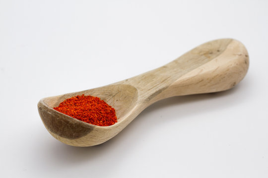 Piment d'espelette, baskisches Chili aus Gorria-Schoten, Gew&uuml;rz mit milder Sch&auml;rfe aus dem Baskenland