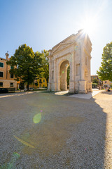 Fototapeta na wymiar Arco dei Gavi, Verona