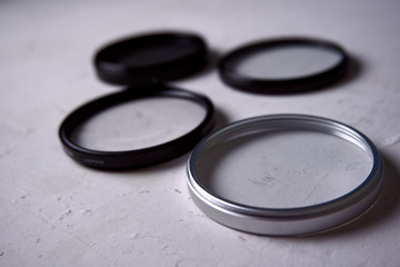 cuatro accesorios filtros camara reflex