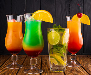 summer drinks, cocktails, mojito, cola, whiskey, bar, alcohol, alcoholic drinks, ice drinks, food, glasses with alcohol, cocktail sex on the beach, cocktail Pina Colada, Pina Colada, sex on the beach