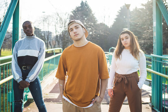 Young dancers rehearsing in a skate park