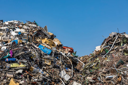 Germany, Baden-Wurttemberg, Stuttgart, Scrap metal lying in junkyard