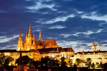 Fototapeta premium Evening view of the city. St. Vitus Cathedral. Prague, Czech Republic