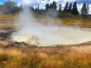 Beautiful and unbelievable geyser in yellow stone national park