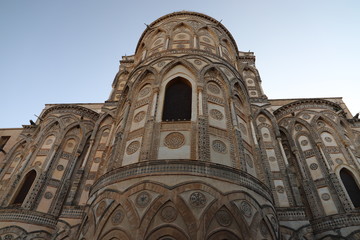 Obraz premium architecture en Sicile ville de Monreale cathédrale