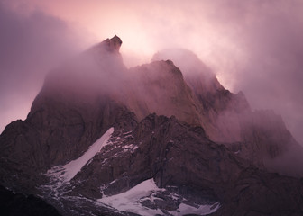 Atardecer en la monta&ntilde;a Fitz Roy